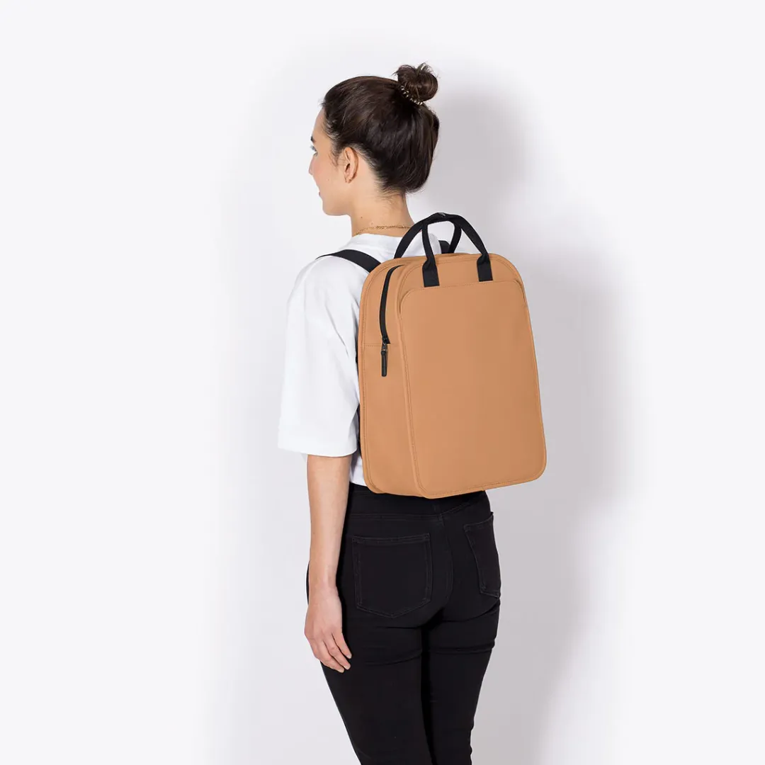 Ucon Acrobatics Alison Medium Backpack Clay Hot
