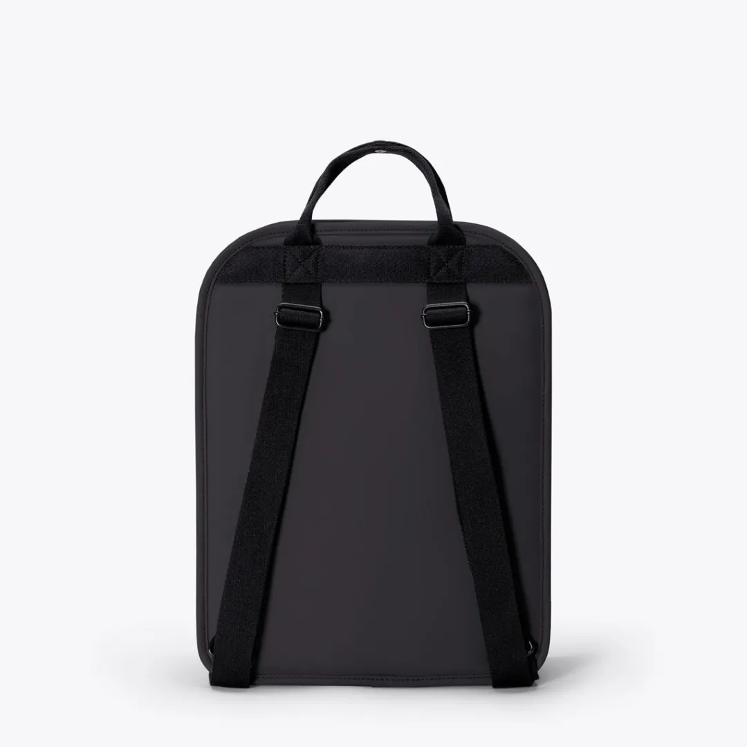 Ucon Acrobatics Alison Medium Backpack Black Hot