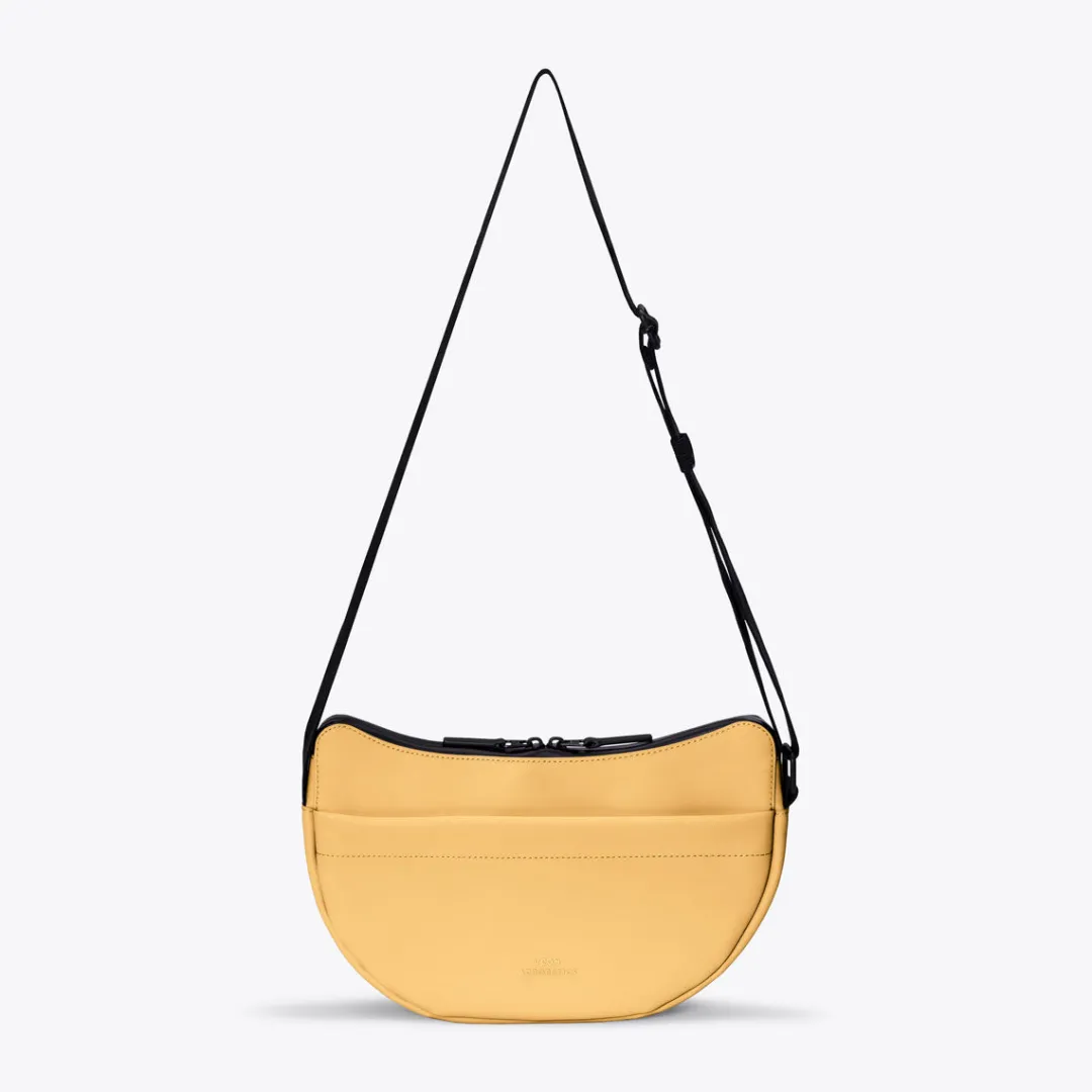 Ucon Acrobatics Alva Medium Bag Lemon Hot