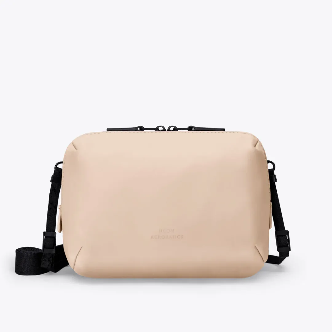 Ucon Acrobatics Ando Large Bag LightAlmond Best