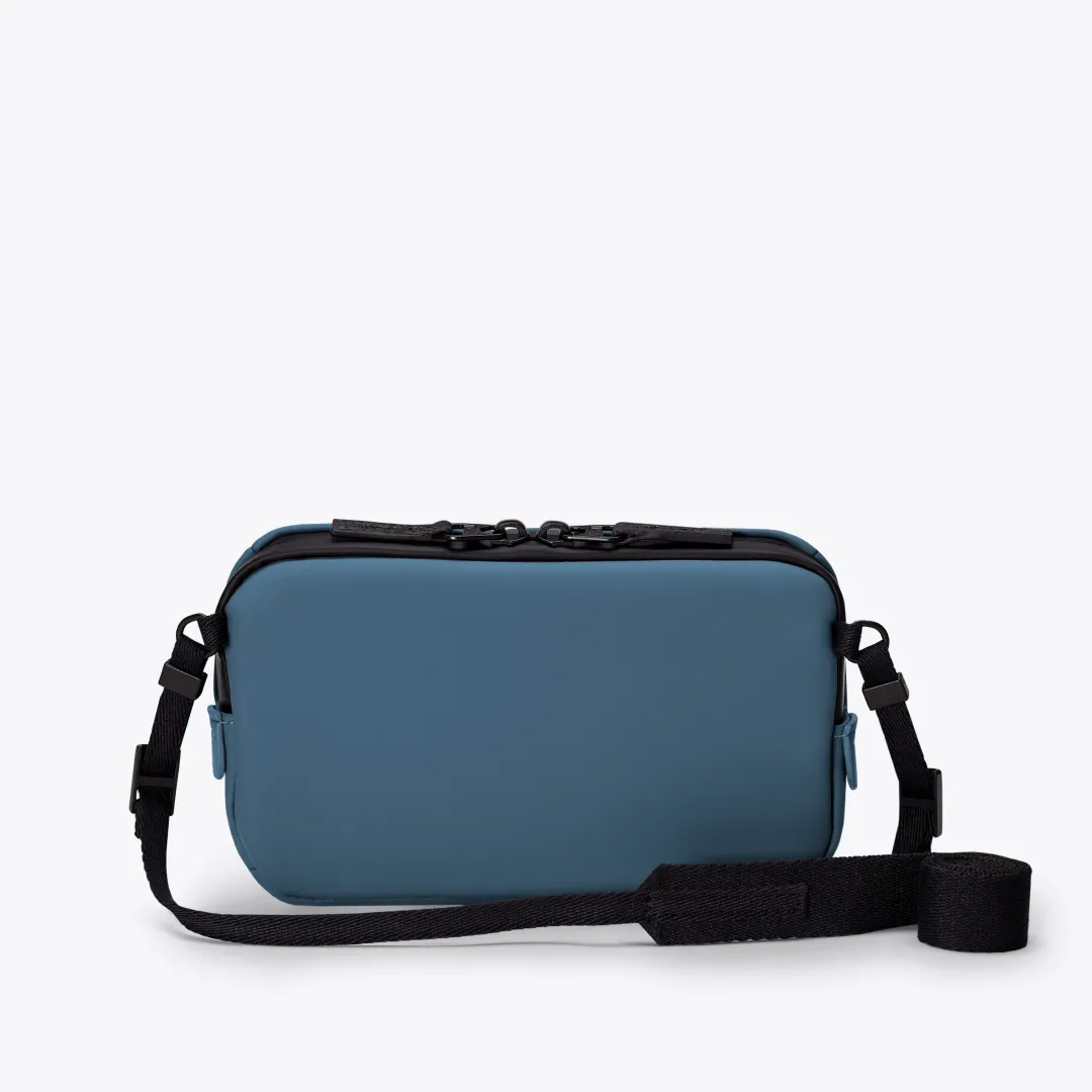 Ucon Acrobatics Ando Medium Bag Petrol Online