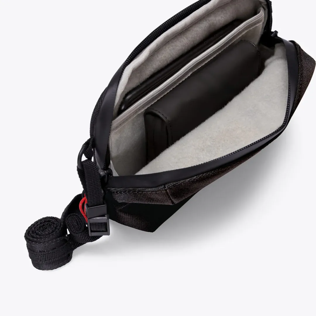 Ucon Acrobatics Ando Medium Bag AsphaltReflective Discount