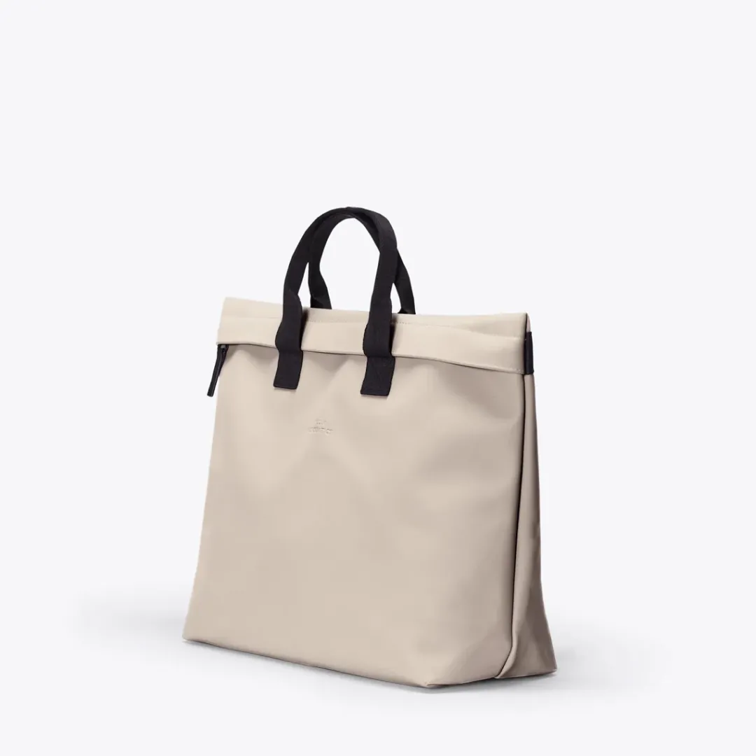 Ucon Acrobatics Eliza Bag LightSand Online