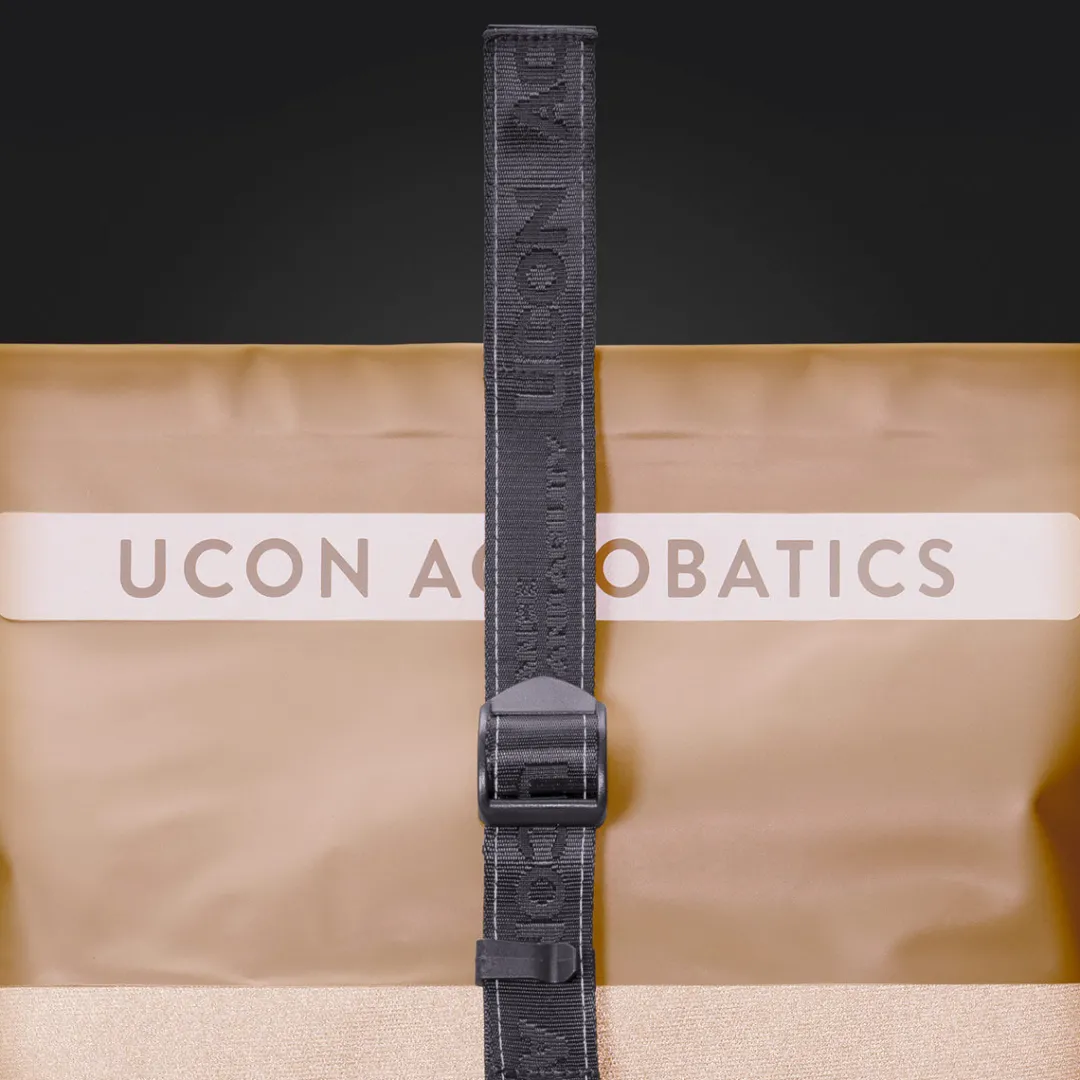Ucon Acrobatics Hajo Medium Backpack DarkSandReflective New