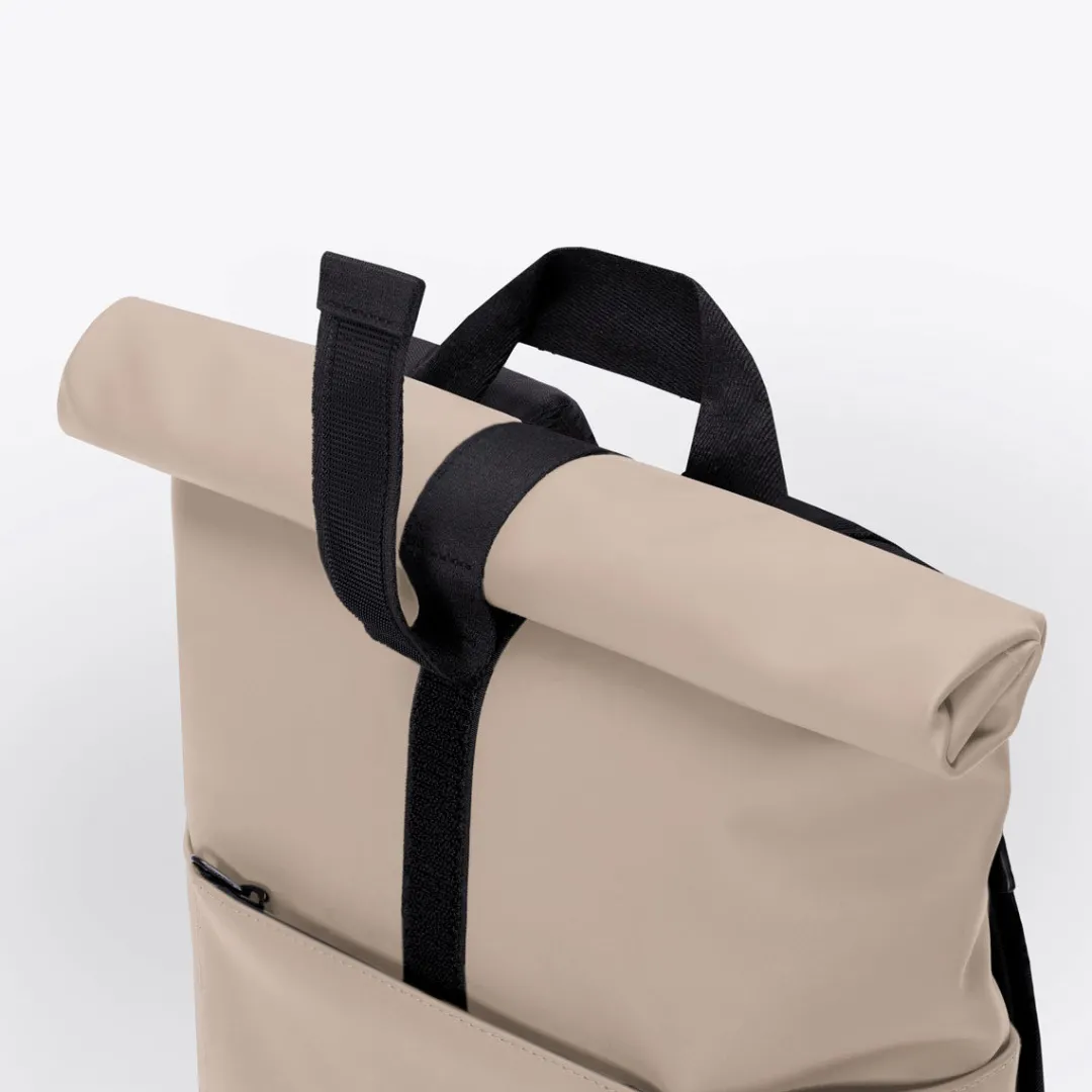 Ucon Acrobatics Hajo Medium Backpack Sand New