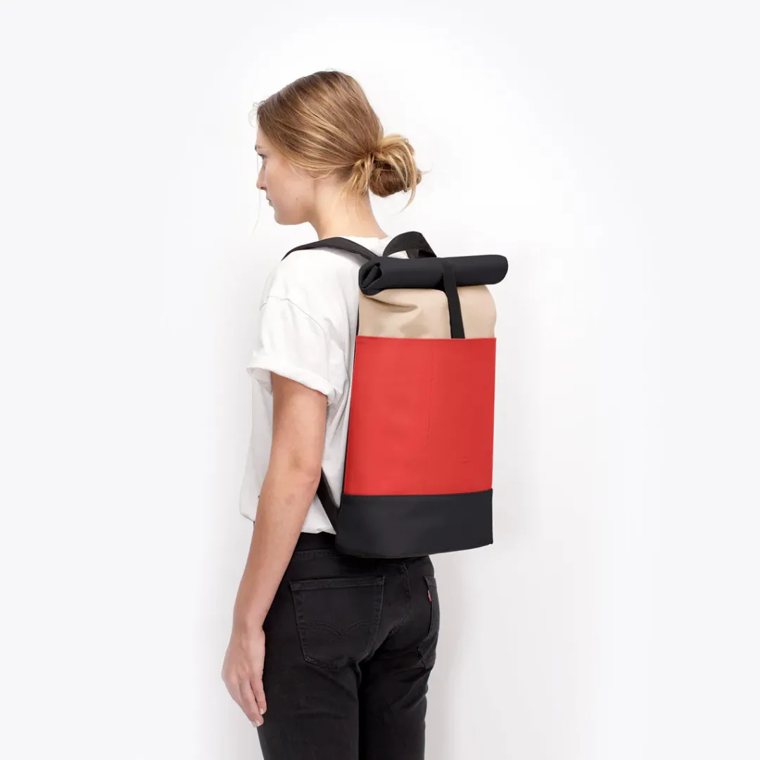 Ucon Acrobatics Hajo Medium Backpack LightAlmond-Red Hot