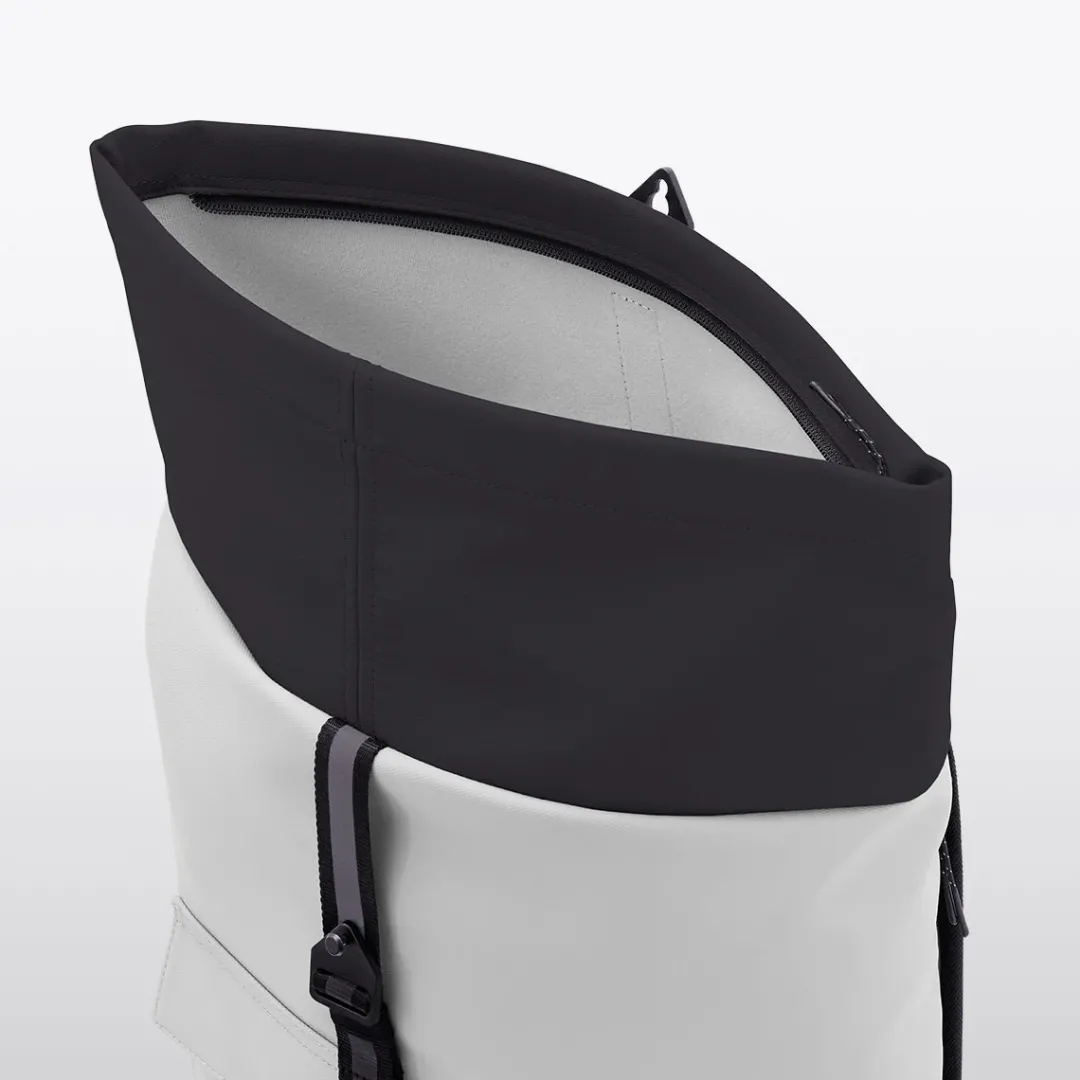 Ucon Acrobatics Jasper Medium Backpack LightGrey Clearance