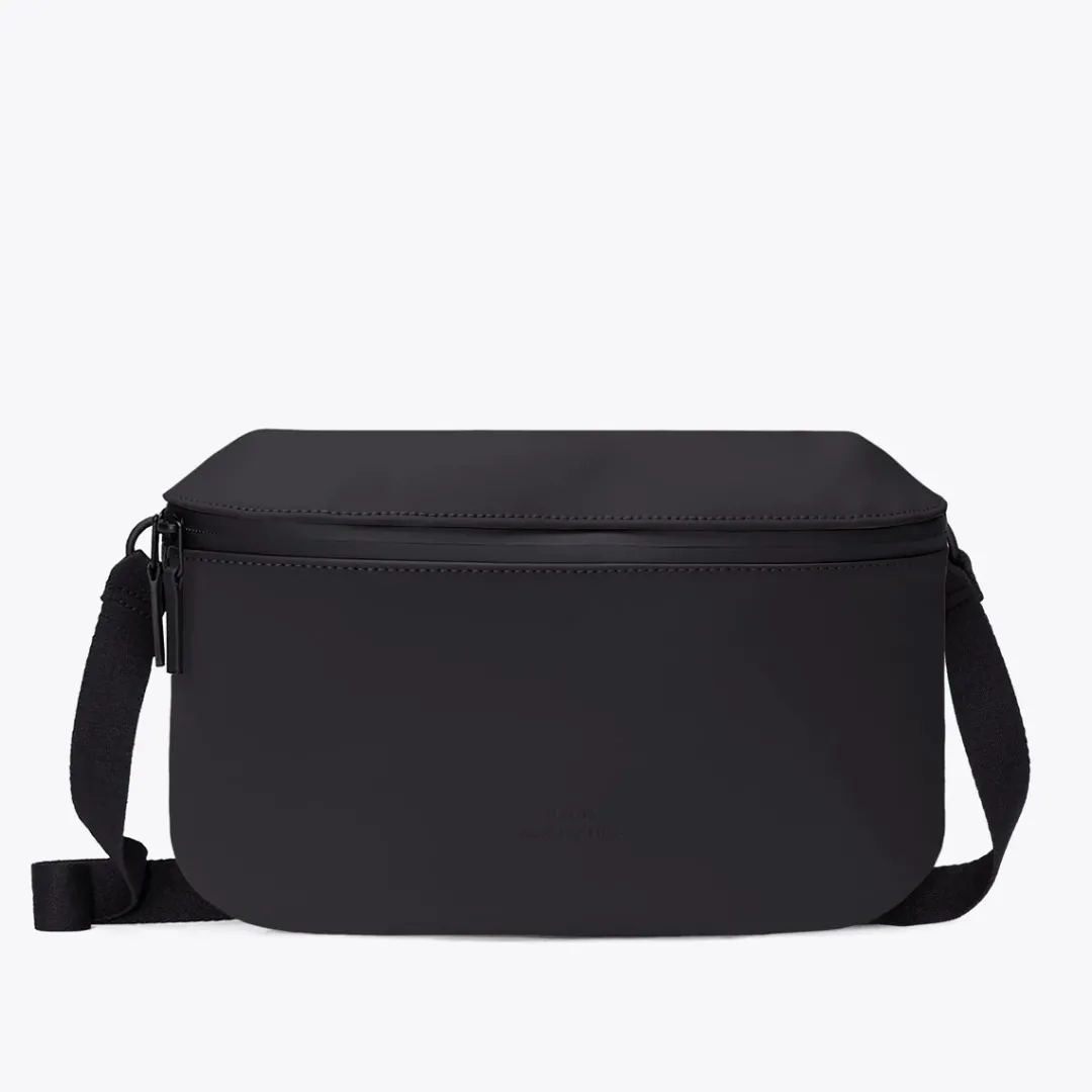 Ucon Acrobatics Jona X-Large Bag Black Hot