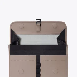 Ucon Acrobatics Katsu Bag DarkSand Clearance