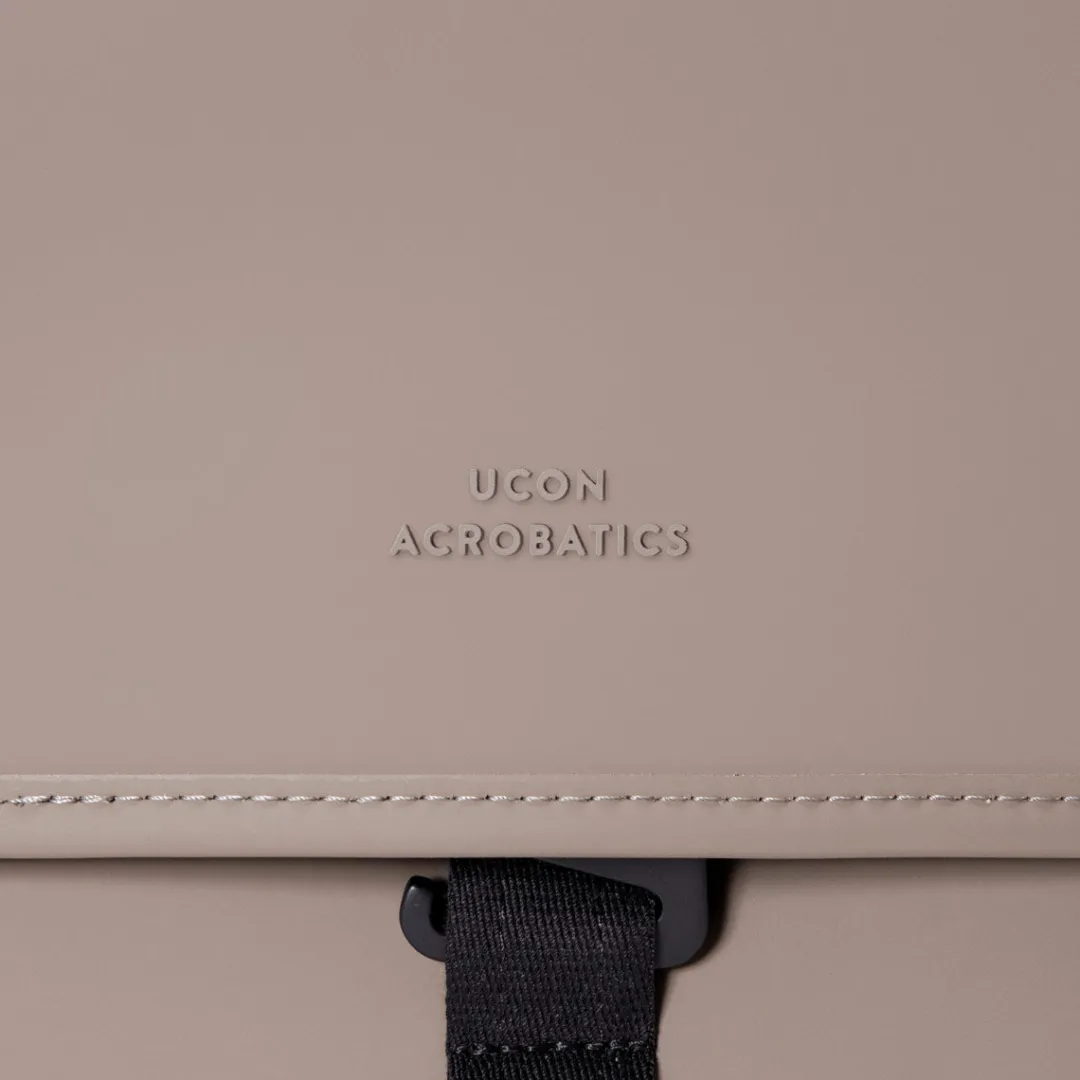 Ucon Acrobatics Katsu Bag DarkSand Clearance
