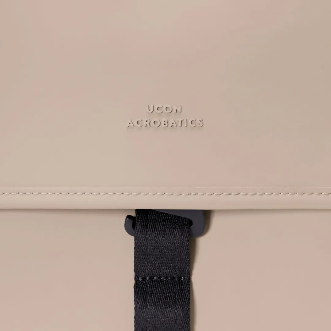 Ucon Acrobatics Kumo Medium Backpack Sand Hot