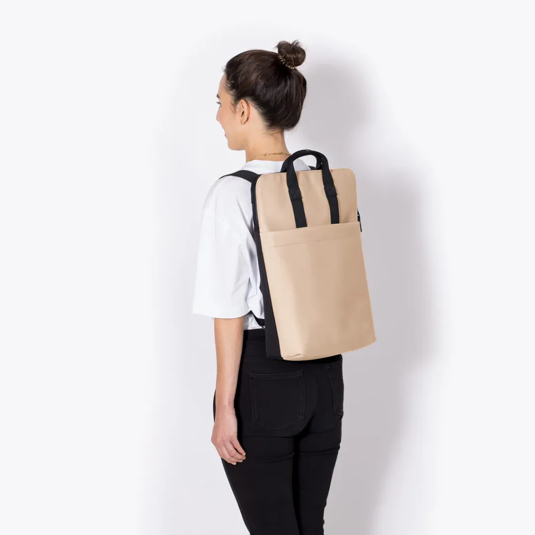 Ucon Acrobatics Masao Medium Backpack LightAlmond Clearance