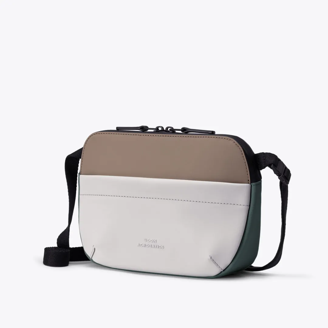 Ucon Acrobatics Melvin Medium Bag DarkSand-GlacierGrey Clearance