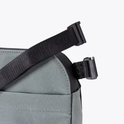 Ucon Acrobatics Melvin Medium Bag PigeonBlueReflective New