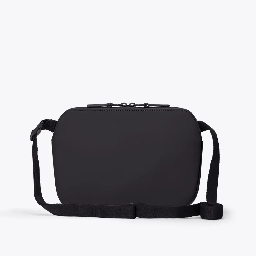 Ucon Acrobatics Melvin Medium Bag Black Clearance