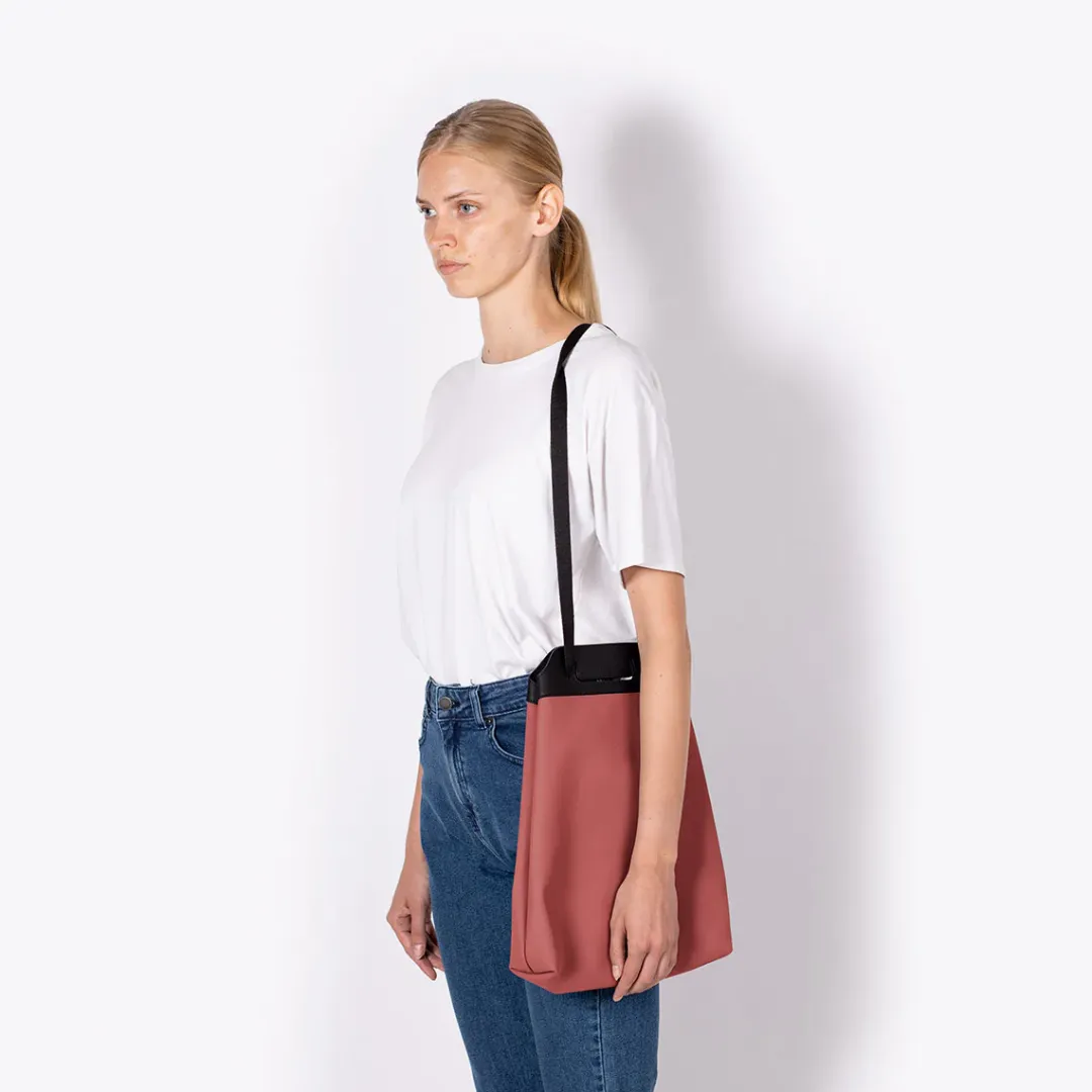 Ucon Acrobatics Una Bag Hibiscus New