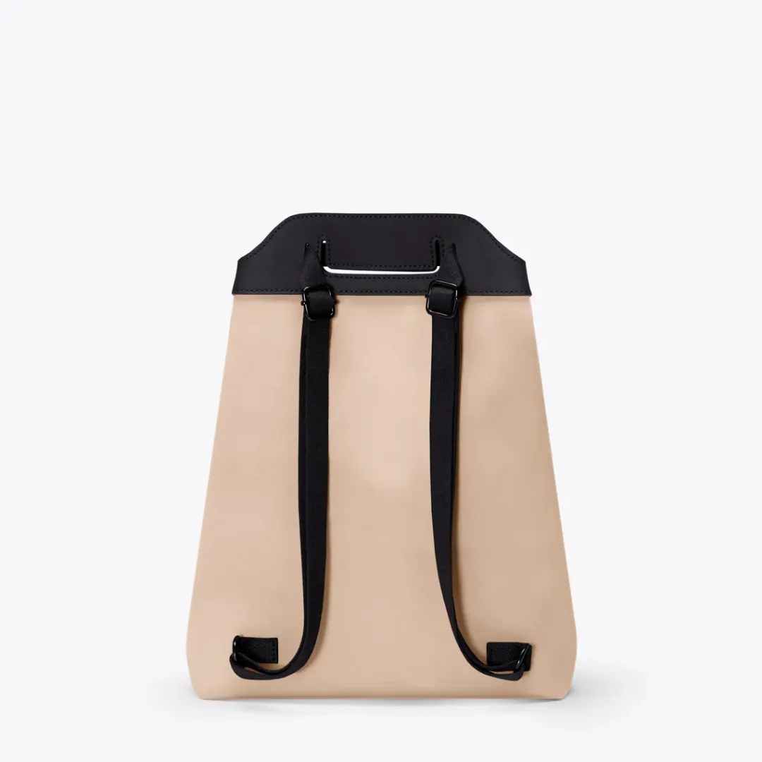 Ucon Acrobatics Una Bag LightAlmond Discount